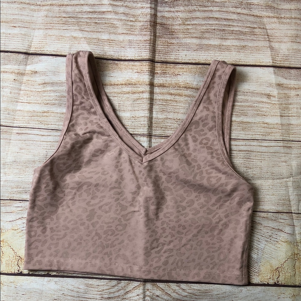 Beyond Yoga Mauve Leopard Print Crop Tank